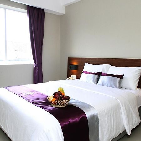 Amantis Hotel Demak Luaran gambar